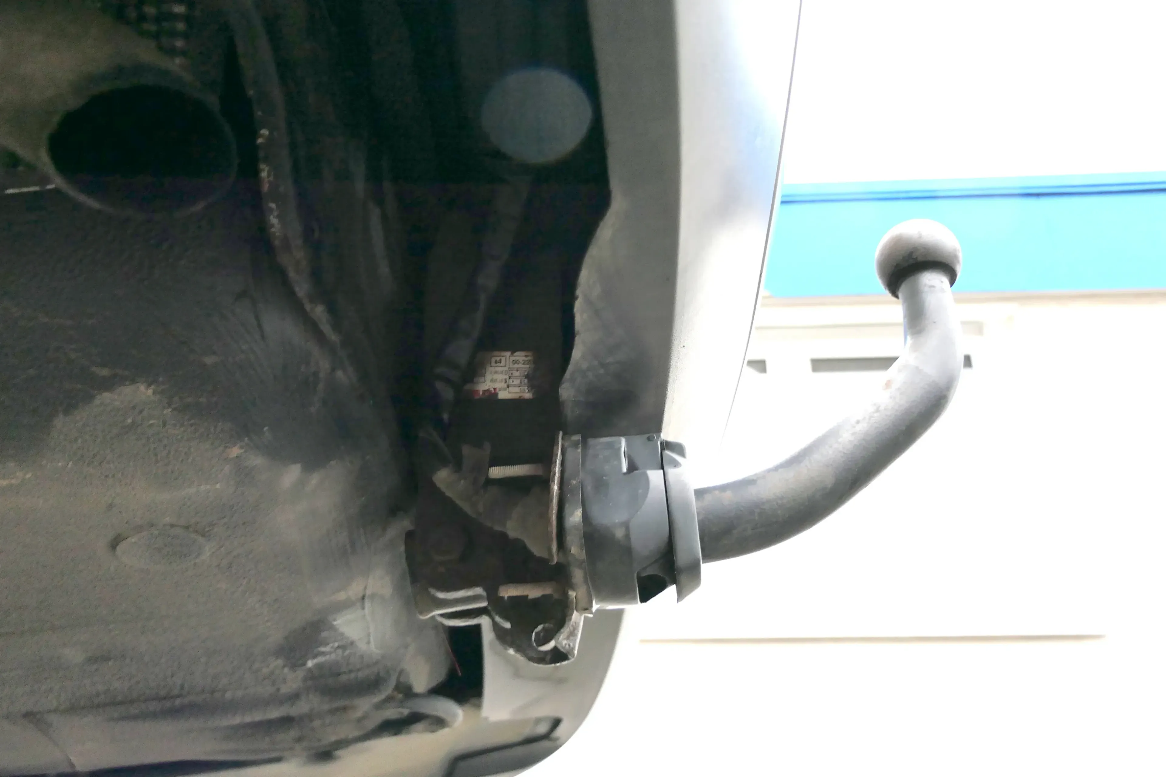 VW Passat 3B Anhängerkupplung Anhängekupplung feste Kabelbaum komplett Bosal - Bild 1