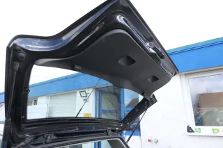 VW Polo 6N2 6N Verkleidung Heckklappe Heckklappenverkleidung hinten Abdeckung - Bild 2