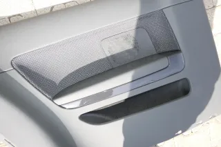Audi A3 8P Seitenverkleidung Seite Verkleidung hinten links schwarz 2/3-Türer - Bild 2