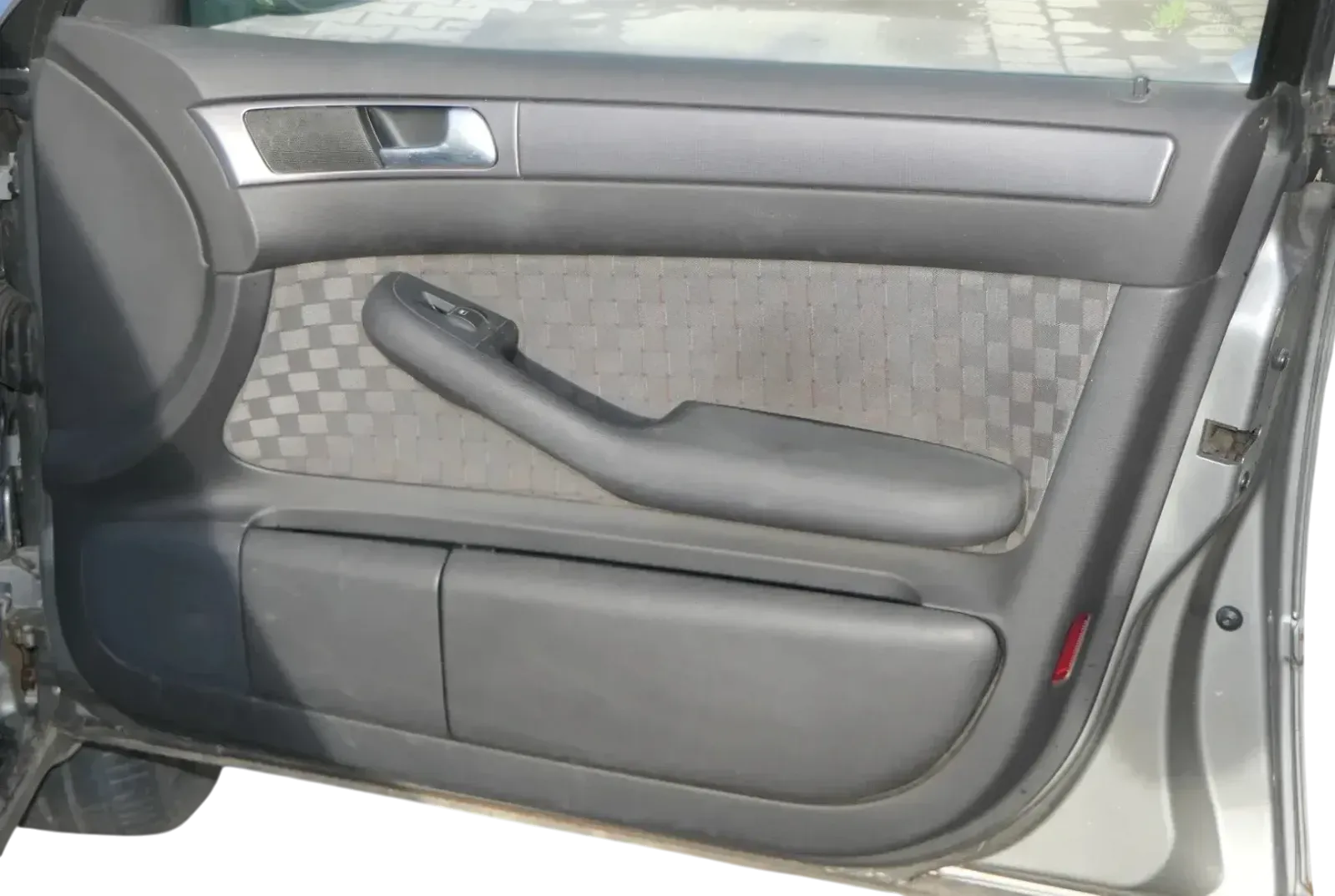 1x A6 4B Türverkleidung Verkleidung Tür vorne rechts schwarz soul - Bild 1