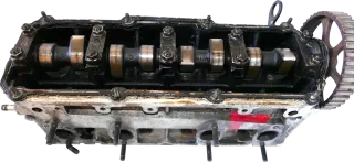 VW Passat 3B A4 Zylinderkopf 1,6 74kw 101PS von Motor ADP Kopf Nockenwelle - Bild 1