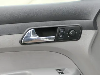 1x VW Caddy 3 2K Türverkleidung Verkleidung Tür vorne links grau - Bild 3