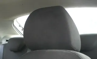 1x Seat Ibiza 6J Kopfstütze vorne vorn schwarz 57V - Bild 1