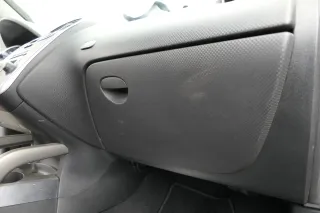 Seat Altea 5P XL Toledo Handschuhfach Fach Griff Klappe 5P1857121C schwarz - Bild 1