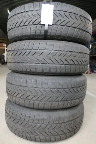 VW Golf 6 Caddy 2K 195/65 R15 91T Winterreifen M+S Felgen Reifen M&S ca. 6mm - Bild 7