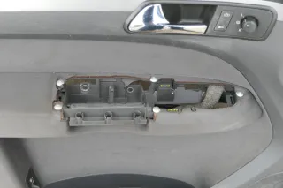 VW Touran 1x Türverkleidung Verkleidung Tür vorne links - anthrazit - Bild 5