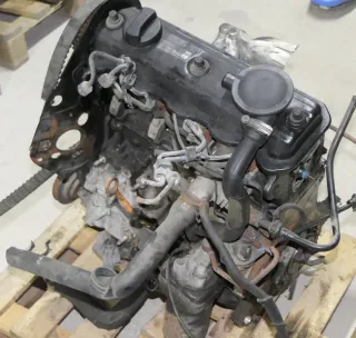 VW Golf 3 Passat 3B Motor 1Z 1,9 TDI 230.000km Diesel oh Anbauteile T3 T4 T2 - Bild 2