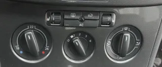 VW Golf 5 Eos Steuergerät Klimaanlage Klimabedienteil 1K0820047HC /HN Heizung - Bild 1