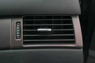 Audi A6 4B Lüftungsdüse Düse Lüftung rechts 4B1820902J - Bild 1