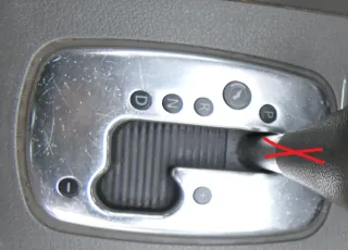Audi A6 4B Abdeckung Schaltkulisse Automatikgetriebe Automatik 2,5 TDI - Bild 1