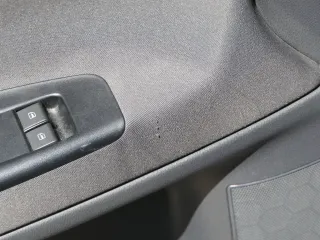 1x VW Polo 9N Türverkleidung Verkleidung Tür vorne links 2/3-Türer Griff Öffner - Bild 3