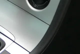Passat 3C Mittelkonsole Verkleidung Klappe Abdeckung Dekor silber matt chrom Asc - Bild 4