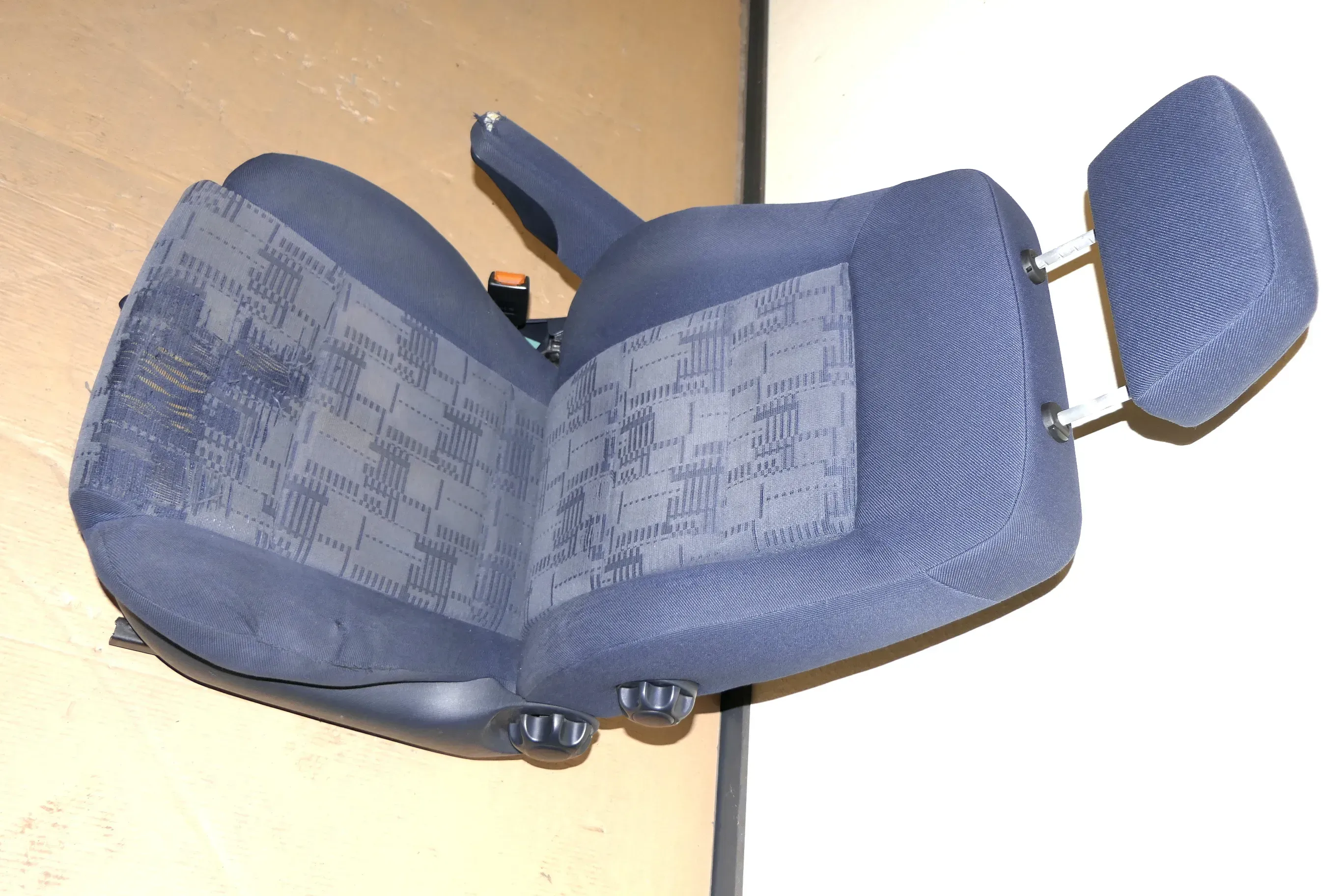 VW Sharan Ford Galaxy Sitz Fahrersitz vorne links Lehne Armlehne Airbag Heiz - Bild 1