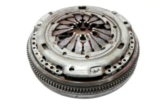 VW Polo 9N Golf 4 Schwungrad Zweimassenschwungrad Sachs AGR AHF ASV - Bild 1