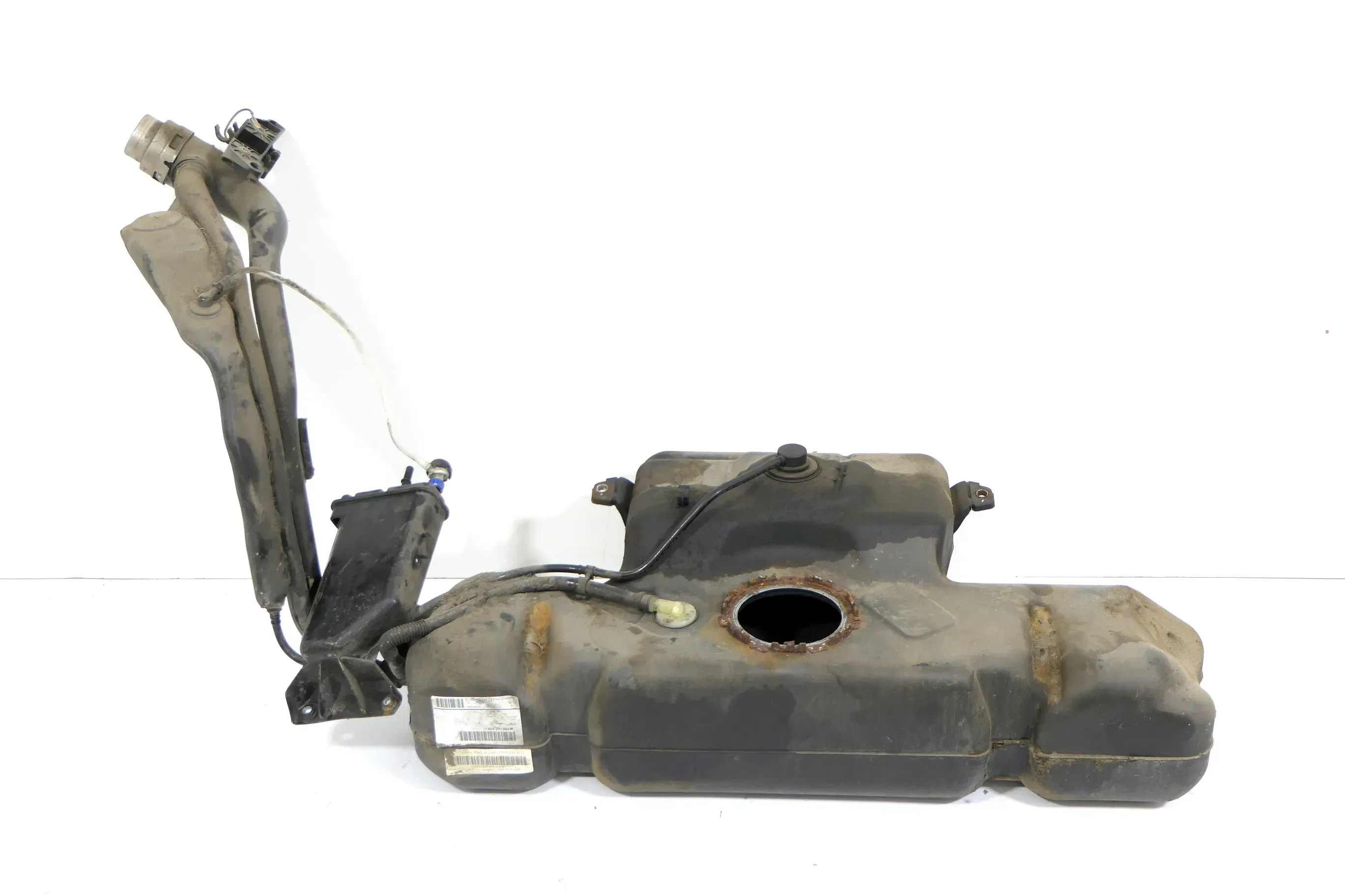Passat 3C B7 Tank Benzintank Kraftstofftank Kraftstoffbehälter Behälter - Gas - Bild 1