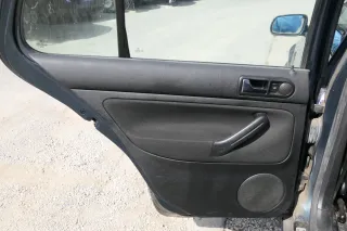 1x VW Golf 4 1J Limousine Türverkleidung Verkleidung Tür hinten links schwarz - Bild 4