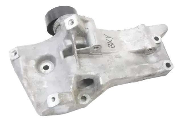 VW Polo 9N Ibiza Halter Konsole Lichtmaschine Träger 1,4 036145163F Aggregateträ - Bild 1
