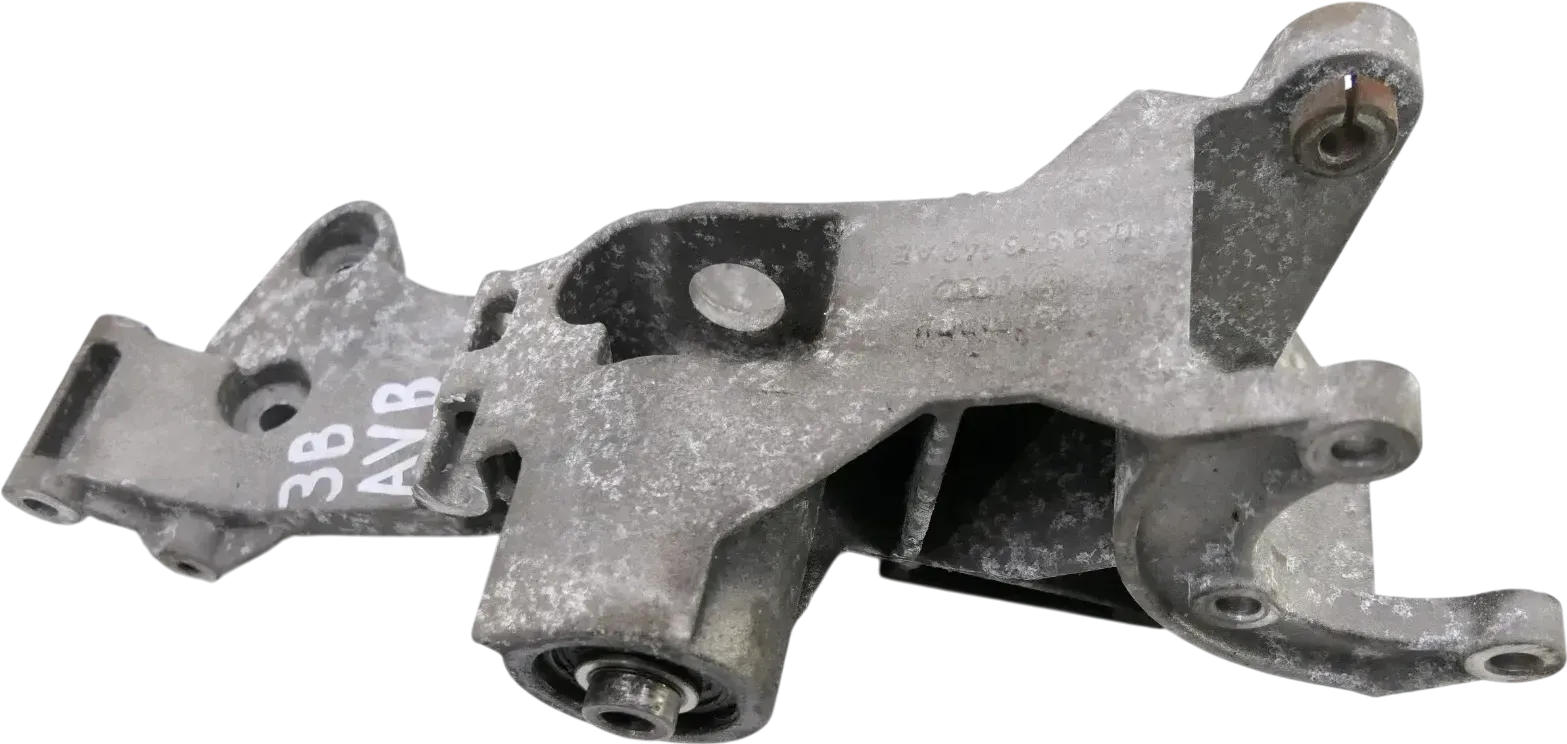 VW Passat 3B A4 Halter Konsole Lichtmaschine Träger 1.9 TDI  038903143AE - Bild 1