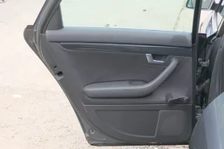 1x A4 8E B6 Türverkleidung Verkleidung Tür hinten links soul schwarz - Bild 1
