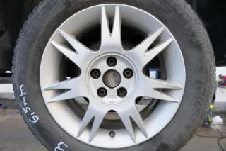 4x Polo 9N Ibiza Alufelgen Reifen 195/60 R15 -ca5-6,5mm Winterreifen 6L0601025A - Bild 8