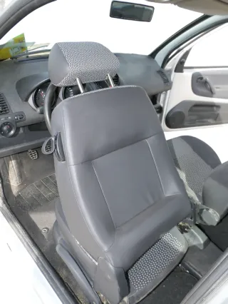 Seat Arosa VW Lupo Sitz vorn links Fahrersitz Höhenverstellung schwarz dunkel - Bild 7