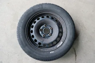 VW Golf 6 Touran 1T 195/65 R15 91T Winterreifen M+S Felgen Reifen M&S ca. 4-8mm - Bild 6