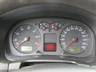 VW Golf 4 Tacho Tachometer Kombiinstrument 265.000km 1J0920822A - MÄNGEL - Bild 3
