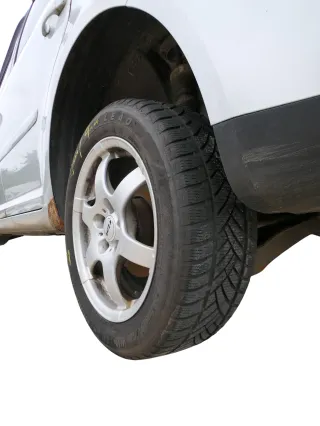 4x VW Golf Touran Alufelgen Winterreifen M&S Reifen Felgen 205/55 R16 94H -4-5mm - Bild 4