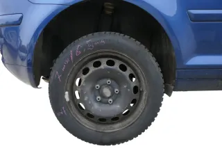 2x VW A3 8P Golf 6 Reifen Winterrreifen M&S 205/55 R16 91H Felgen ca.6,5-7,5mm - Bild 1