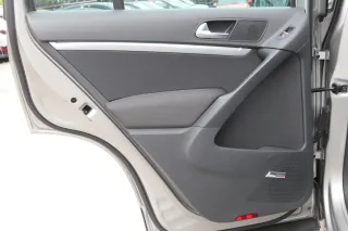 VW Tiguan 5N Türverkleidung Verkleidung Tür vorne+hinten Dynaudio schwarz - Bild 8