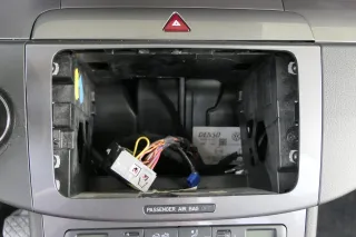 Passat 3C CC Mittelkonsole Verkleidung Radio Klappe Abdeckung Dekor dark rhodium - Bild 9