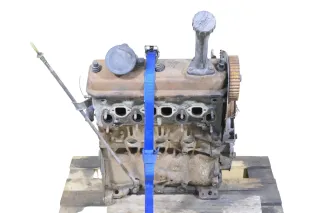 VW T4  Motor 1X  60PS 199.000km(OHNE Einspritzpumpe OHNE Turbo etc - Bild 5