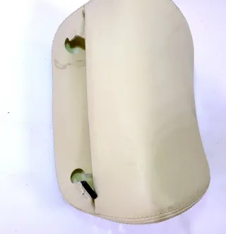 VW Eos nur der Bezug Hülle von Kopfstütze vorne links oder rechts in Leder Beige - Bild 2