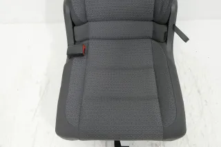 VW Touran Sitz hinten links (hintern Fahrersitz) Rücksitz anthrazit Isofix - Bild 2