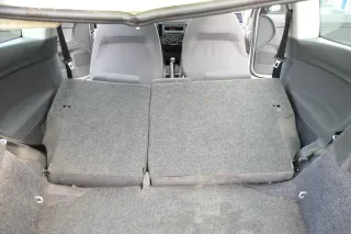 VW Polo 9N 9N3 Sitz Rückbank Sitzfläche Sitze 3 Punkt Gurt hinten mit Kopfstütze - Bild 3