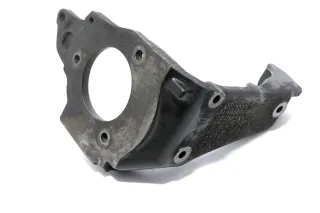VW T4 Einspritzpumpe Halter Konsole 1.9 TDI ABL 028130147J - Bild 2