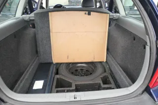 Skoda Octavia 1U Combi Kofferraumteppich Teppich Ladeboden Boden - Bild 3