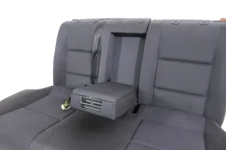 Audi A4 B6 B7 8E Sitz Rückbank Rücksitzbank hinten 3-Punkt-Gurt Armlehne - Bild 3