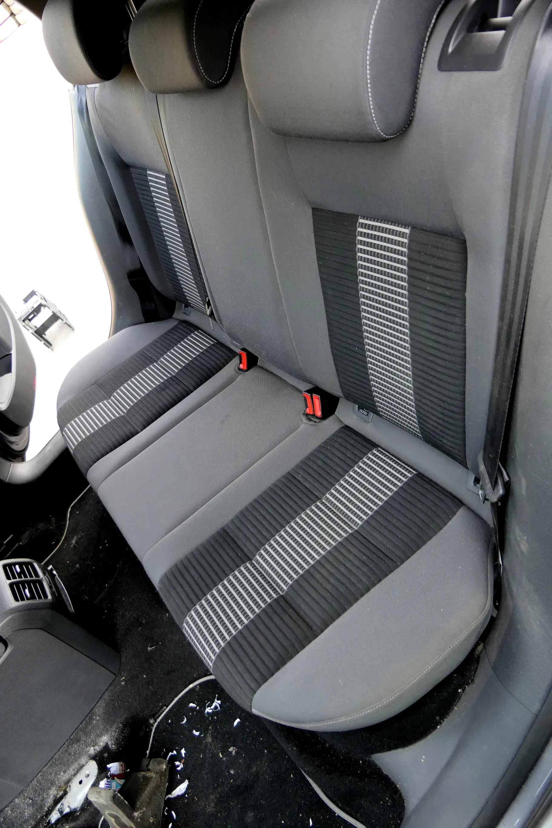 VW Golf 5 V Sitz Sitze hinten Rückbank Rücksitzbank 3 Punkt Lehne United - Bild 1