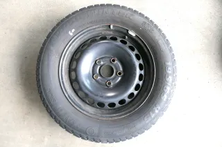 VW Golf 6 Caddy 2K 195/65 R15 91T Winterreifen M+S Felgen Reifen M&S ca. 6mm - Bild 4