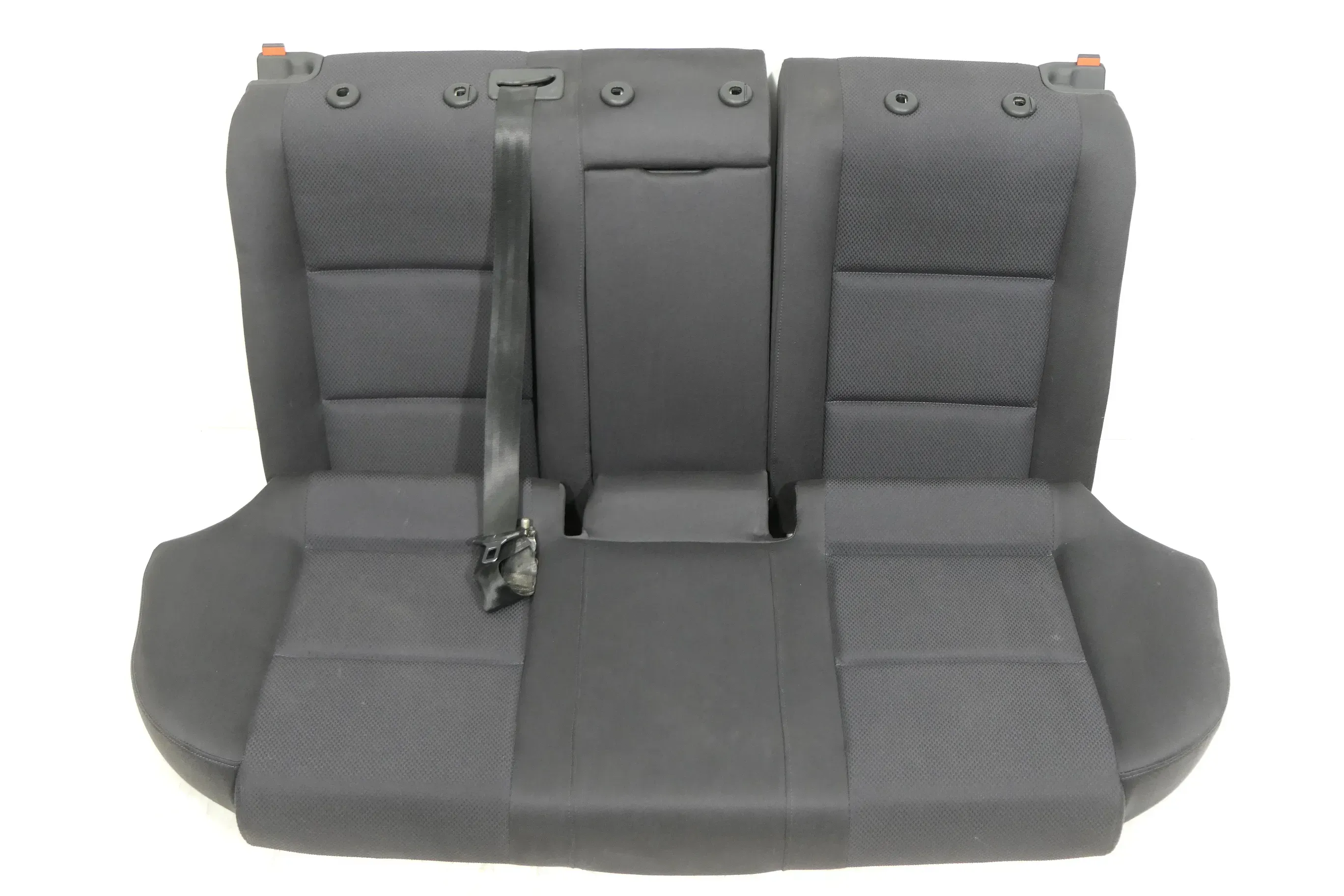 Audi A4 B6 B7 8E Sitz Rückbank Rücksitzbank hinten 3-Punkt-Gurt schwarz Armlehne - Bild 1