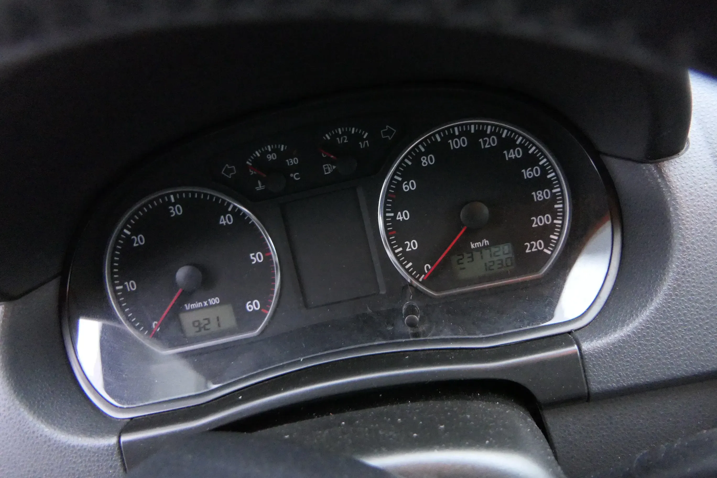 VW Polo 9N3 Tacho Tachometer Kombiinstrument 237.000km 6Q0920825J 1,4TDI AXR ATD - Bild 1
