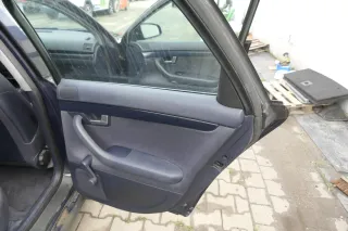 Audi A4 8E B6 Türverkleidung Verkleidung Tür hinten rechts blau maritimblau - Bild 3