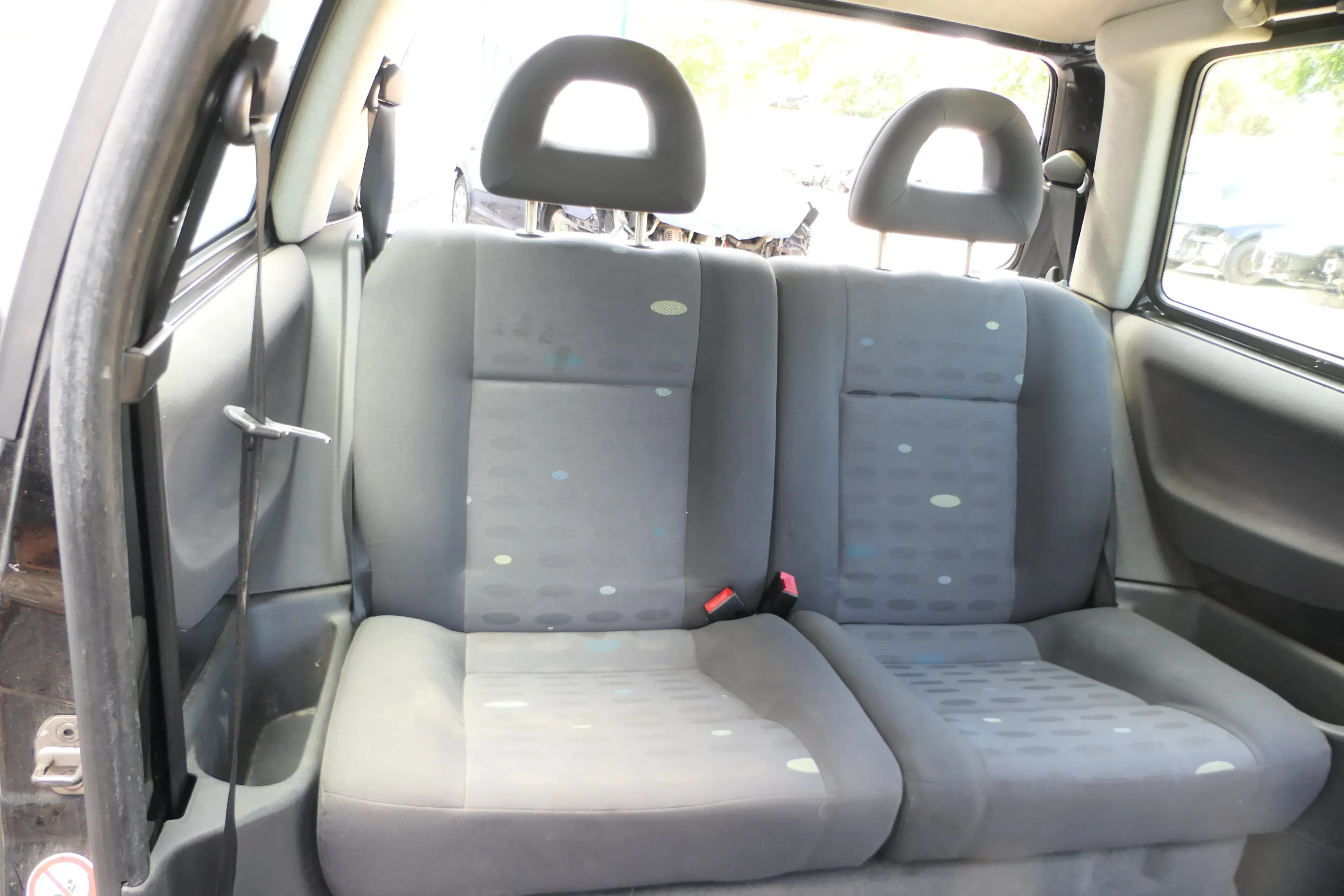 VW Lupo Seat Arosa Sitz Rückbank Sitzfläche Sitze mit Kopfstützen klappbar teilb - Bild 1