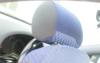 1x Audi A3 8L Kopfstütze vorne oder hinten (rechts / links) blau - Bild 2