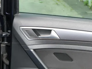 1x VW Golf 7 5G AU Variant Kombi Türverkleidung Tür hinten rechts schwarz - Bild 3