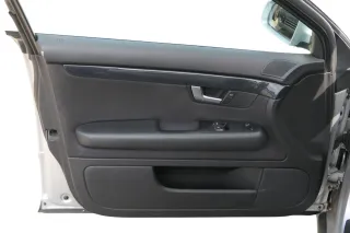 1x A4 8E B6 Türverkleidung Verkleidung Tür vorne links soul schwarz -ohne Schalt - Bild 1