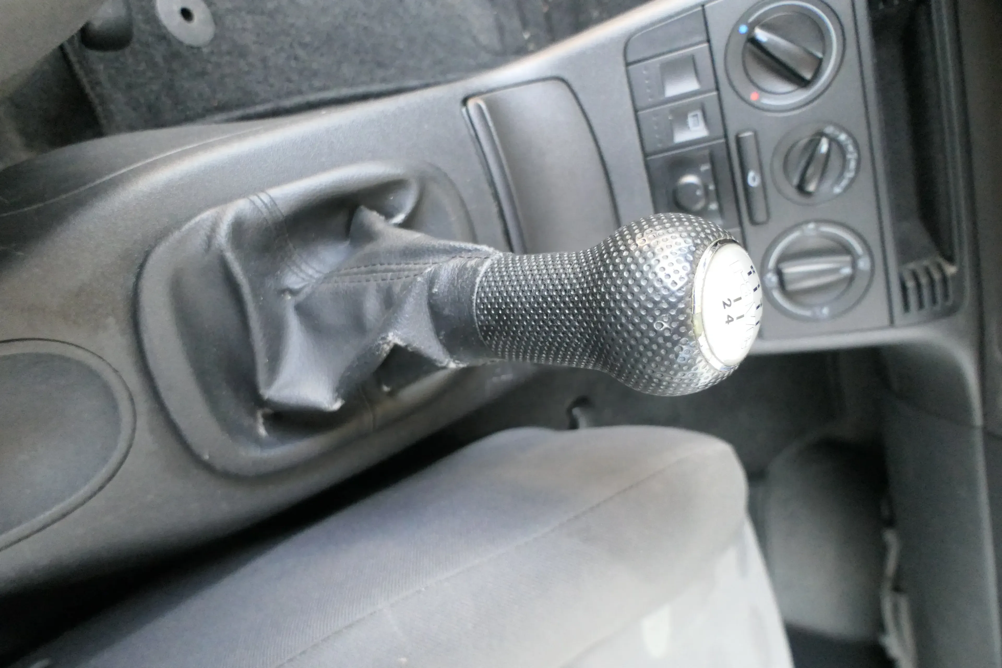 VW Lupo Polo 6N Schaltknauf Schaltsack Schaltung Schaltknüppel RAVE - Bild 1