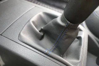 VW Polo 9N 9N3 Schaltknauf Schaltsack Schaltung 6Q1711113G Leder schwarz - Bild 5
