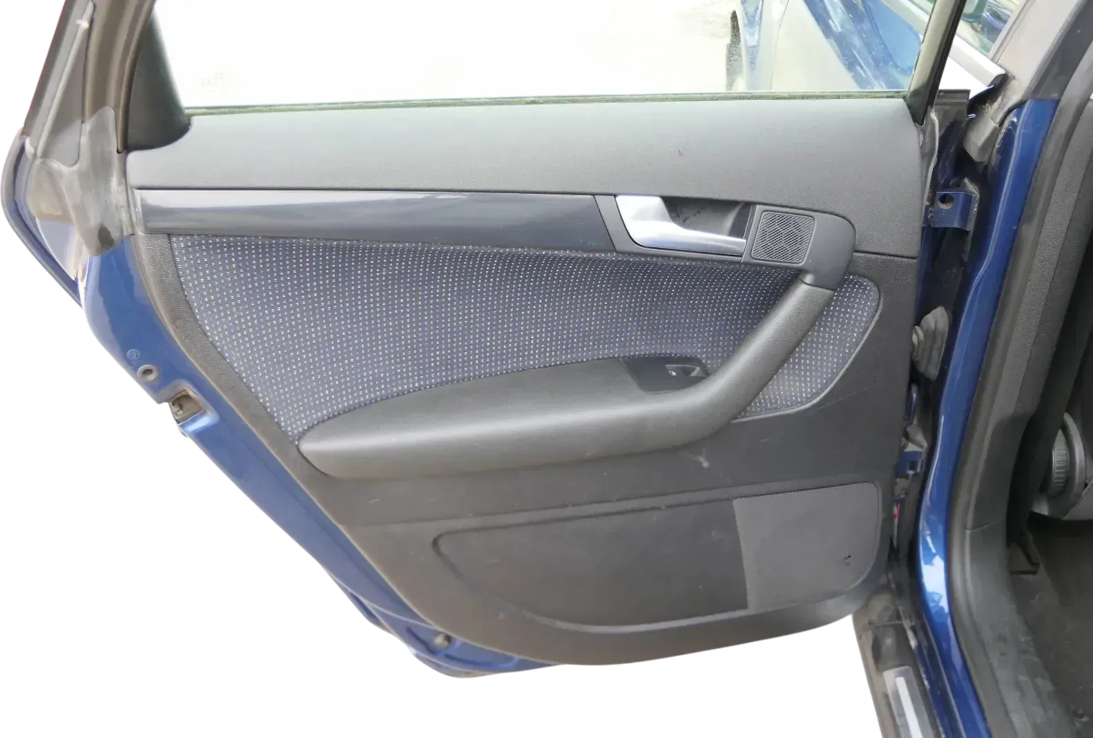 1x Audi A3 8P Türverkleidung Verkleidung Tür hinten links 4/5-Türer schwarz - Bild 1